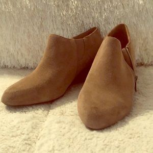 Ankle boots